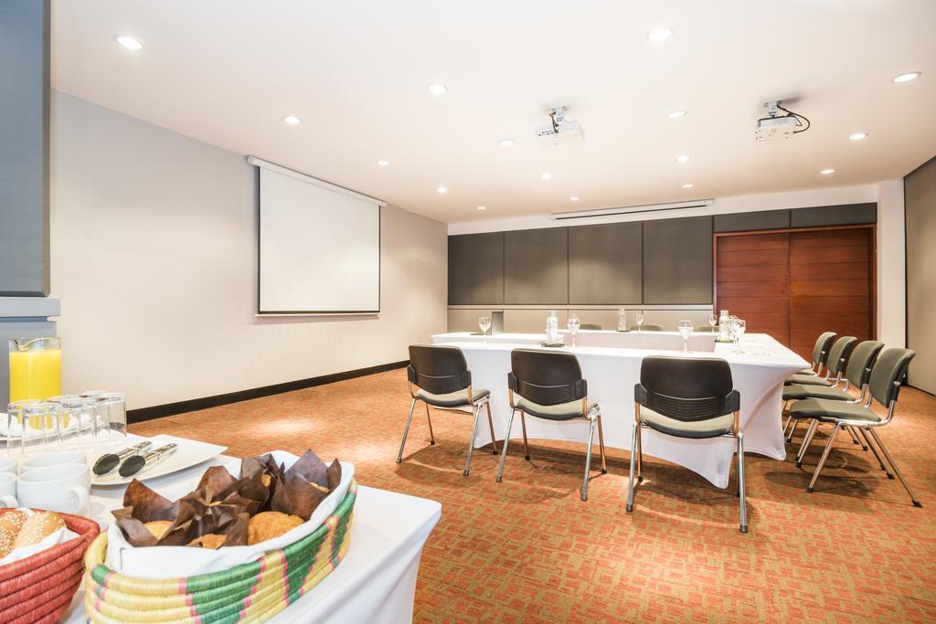 Hotel Cosmos 100 Executive à Bogotá Extérieur photo