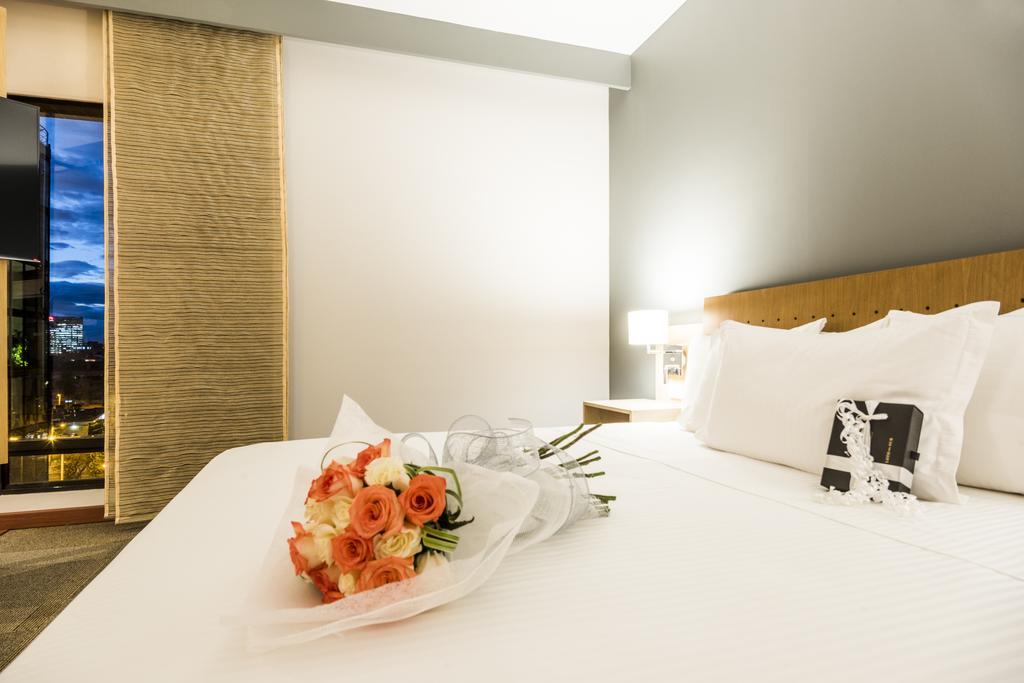 Hotel Cosmos 100 Executive à Bogotá Extérieur photo